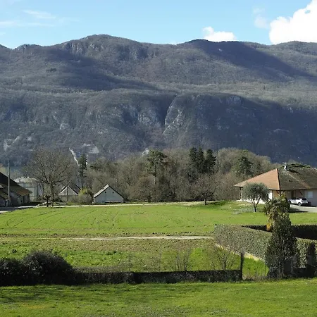 La Grange Du Du Bourget Casa de Férias Brison-Saint-Innocent