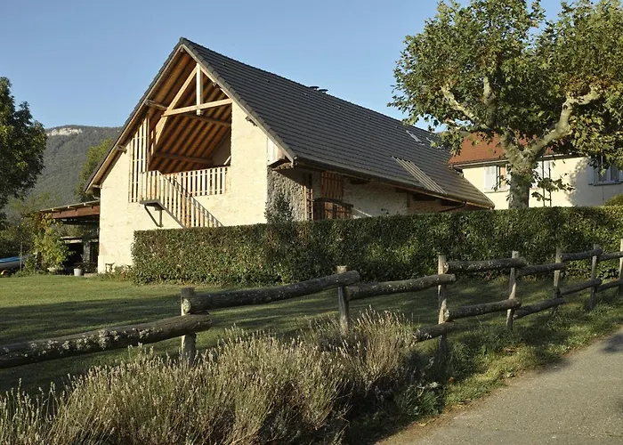 La Grange Du Du Bourget Casa de Férias